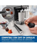 Cafetera Oster para Espresso y Capuccino BVSTEM5501B Negro